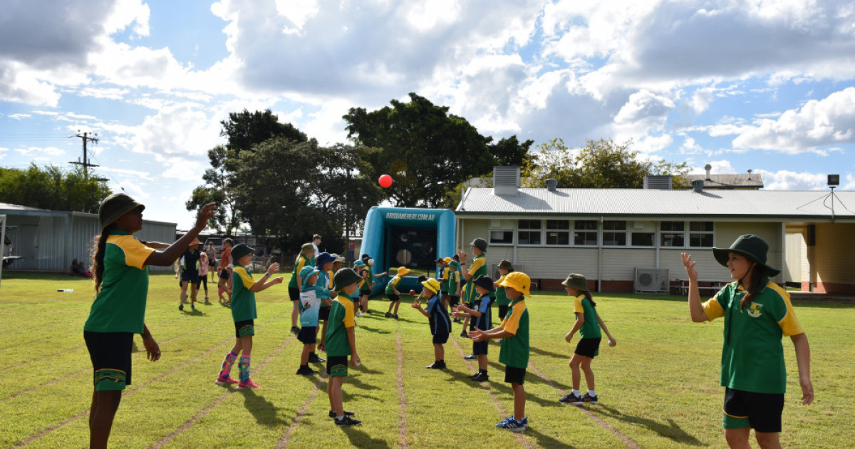 Dimbulah brings back cricket | The Express Newspaper Mareeba, Atherton ...